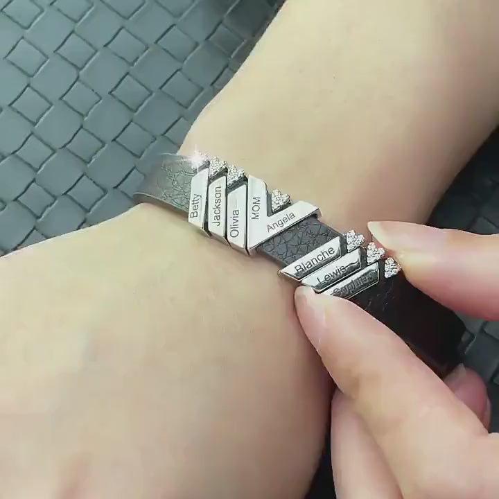 Personalized Family Names Leather Bracelet, Custom Mom Bracelet, Engraved Kids Name Jewelry, Gift for Dad, Adjustable Leather Band Bracelet